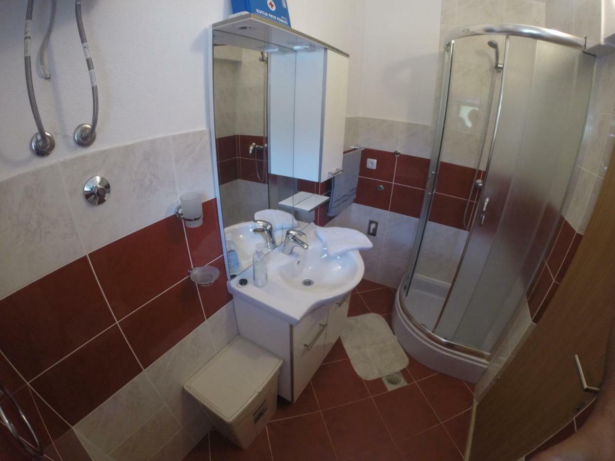 Apartments 4 Me Трогир Экстерьер фото