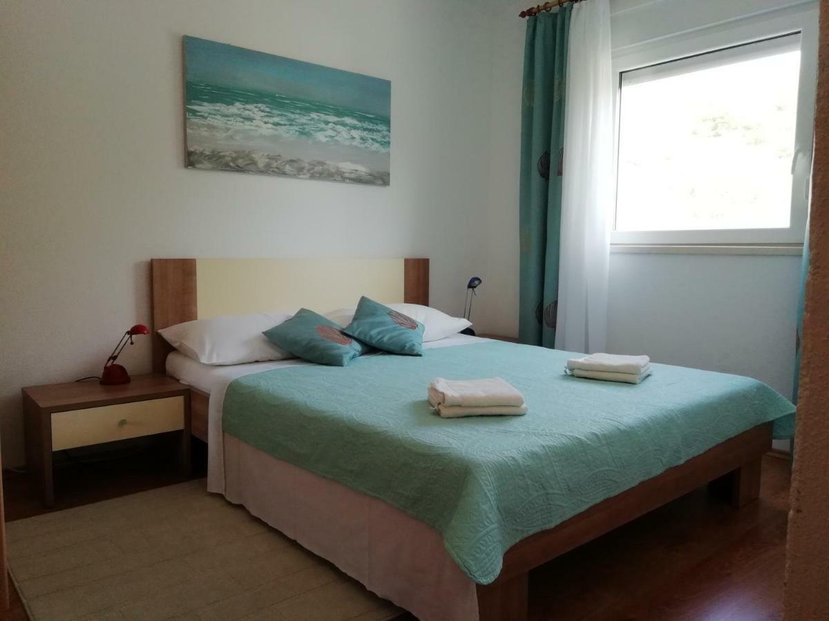 Apartments 4 Me Трогир Экстерьер фото